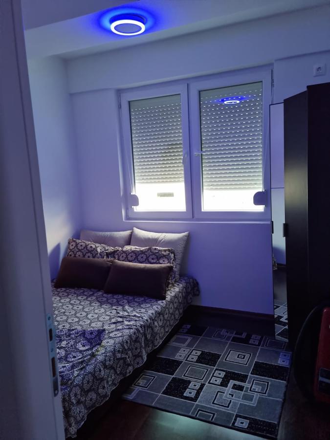 Lester Apartments Skopje Luaran gambar